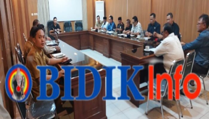 Waka Satu Memimpin Rapat Internal Tim Panggar DPRD Bengkulu Utara
